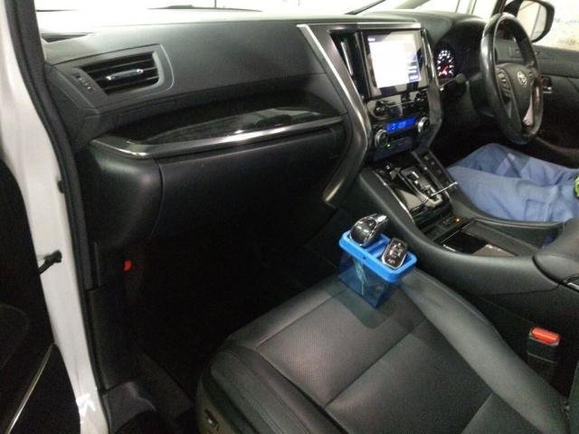 
								TOYOTA ALPHARD full									
