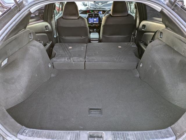 
								TOYOTA PRIUS full									
