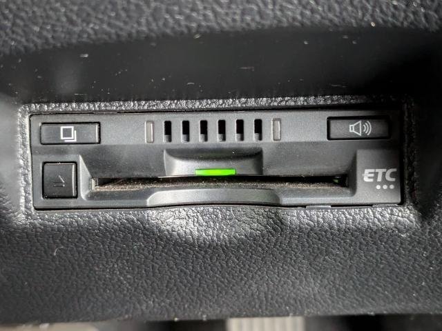 
								TOYOTA PRIUS full									