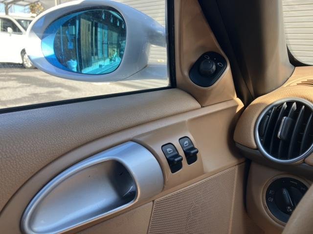 
								PORSCHE BOXSTER full									