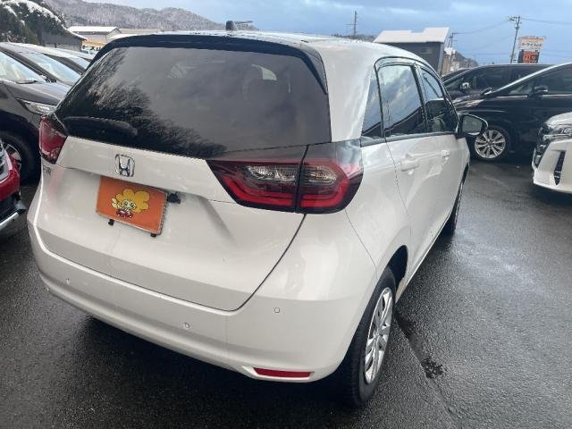 
								HONDA FIT full									