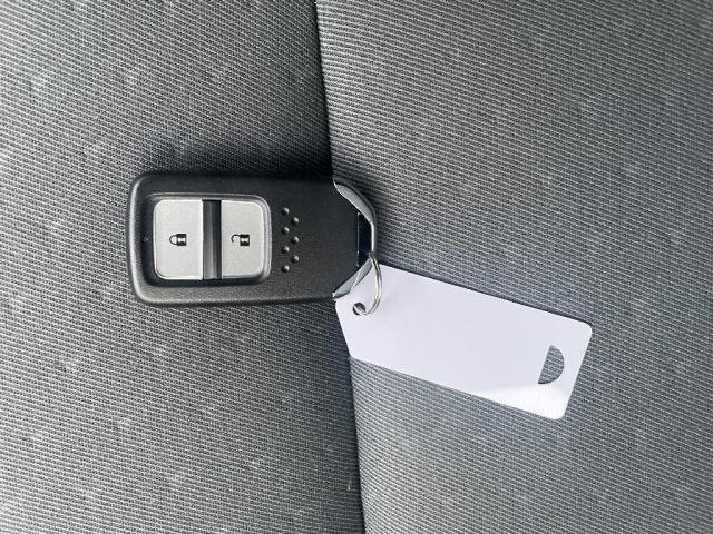 
								HONDA FIT full									