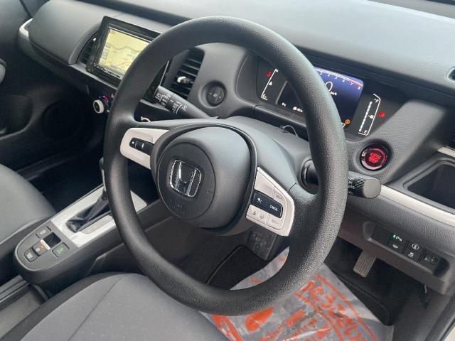 
								HONDA FIT full									