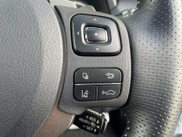 
								LEXUS NX full									