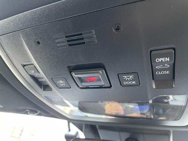 
								LEXUS NX full									