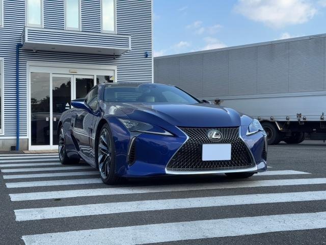 
								LEXUS LC full									