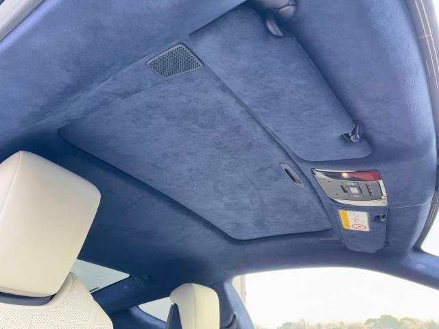 
								LEXUS LC full									