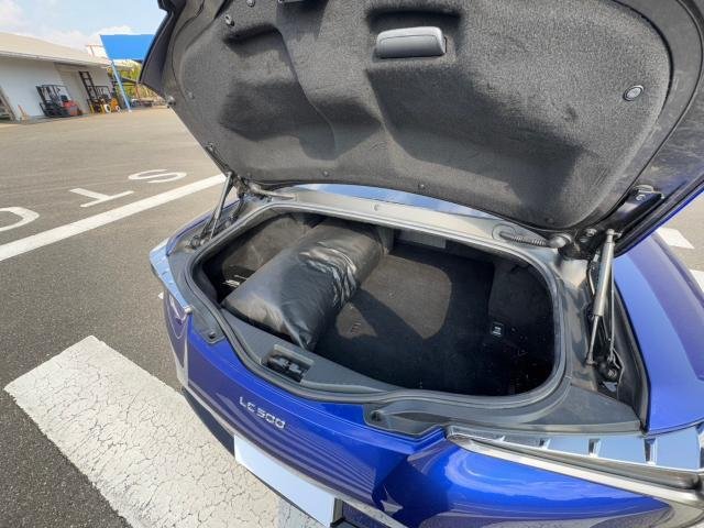
								LEXUS LC full									