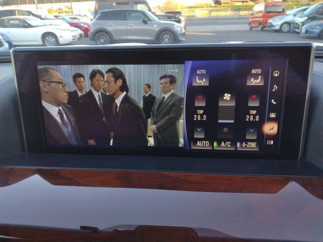 
								LEXUS LX full									