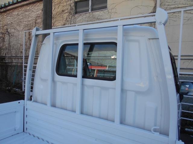 
								NISSAN VANETTE TRUCK full									