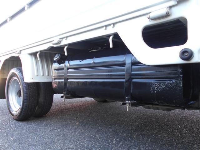 
								NISSAN VANETTE TRUCK full									