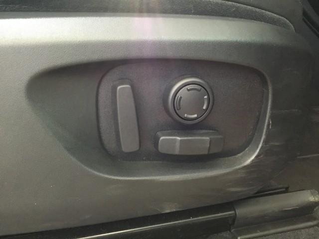 
								LAND ROVER DISCOVERY full									