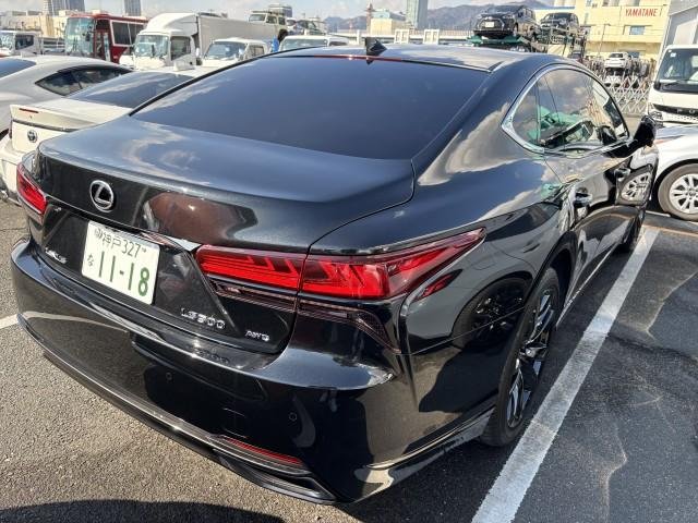 
								LEXUS LS full									