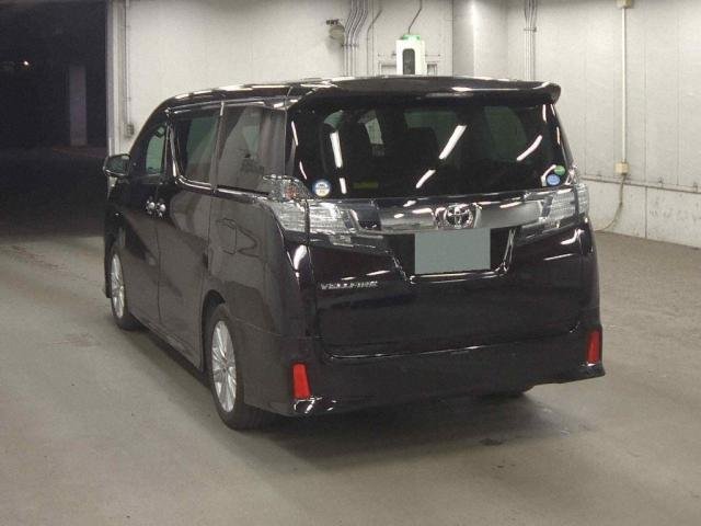 
								TOYOTA VELLFIRE full									