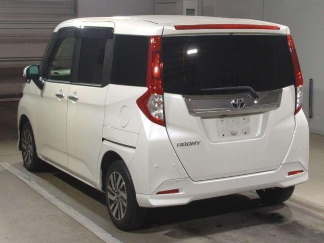 
								TOYOTA ROOMY full									