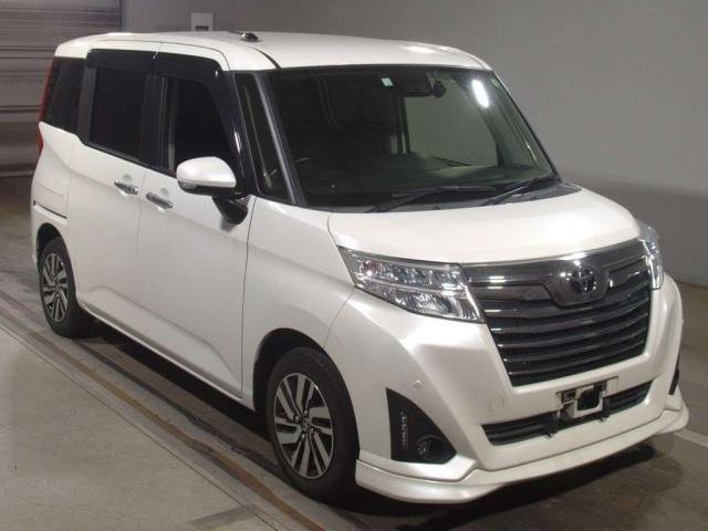 
								TOYOTA ROOMY full									