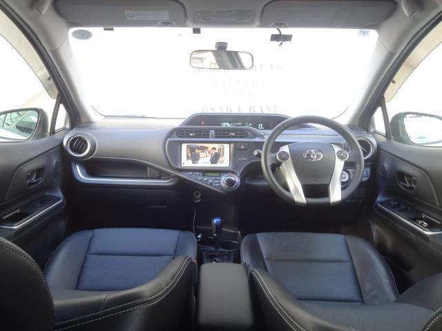 
								TOYOTA AQUA full									