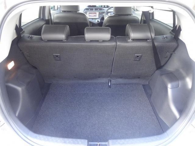 
								TOYOTA AQUA full									