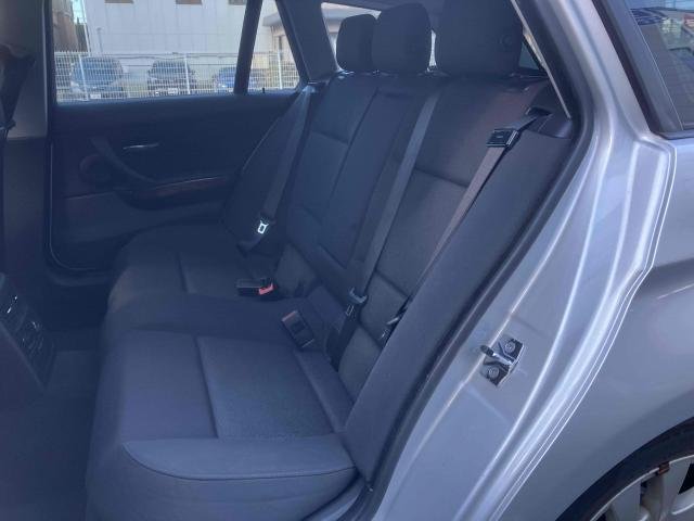 
								BMW 3 SERIES full									