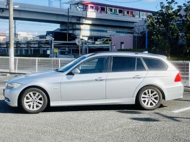
								BMW 3 SERIES full									
