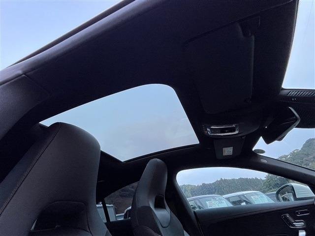 
								MERCEDES BENZ CLA CLASS full									