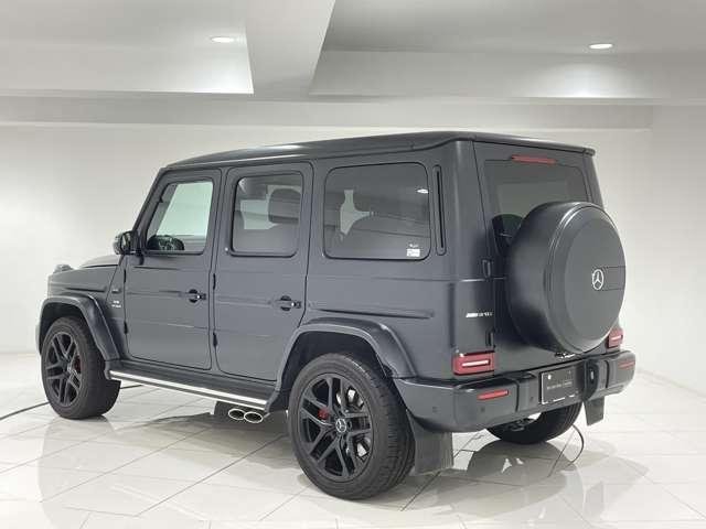 
								MERCEDES-BENZ (SUV) full									