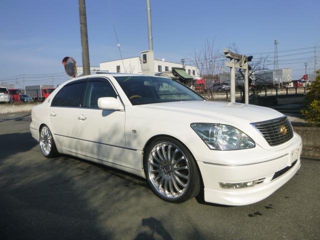 
								TOYOTA CELSIOR full									