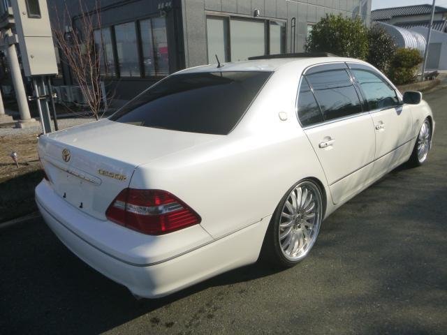 
								TOYOTA CELSIOR full									