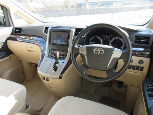 
								TOYOTA ALPHARD full									