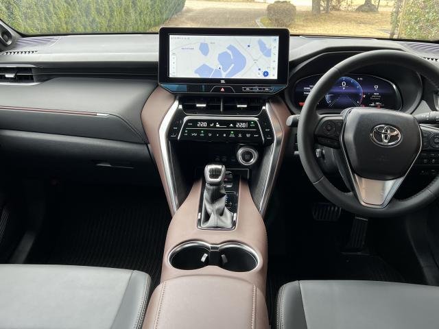 
								TOYOTA HARRIER full									