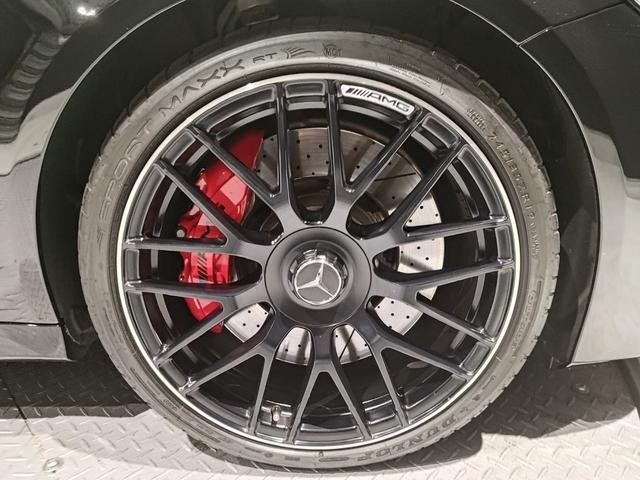 
								MERCEDES BENZ full									