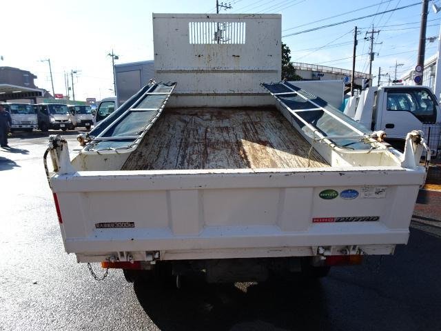 
								MITSUBISHI FUSO full									