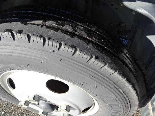 
								MITSUBISHI FUSO full									