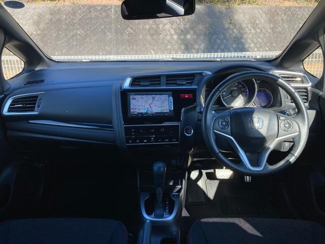 
								HONDA FIT full									