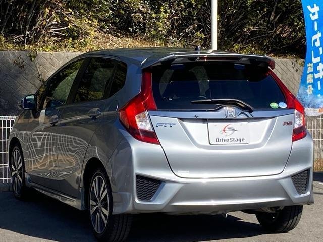 
								HONDA FIT full									