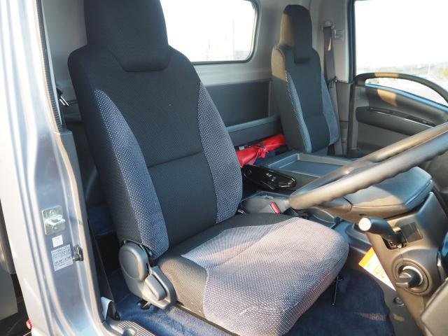 
								ISUZU ELF TRUCK full									