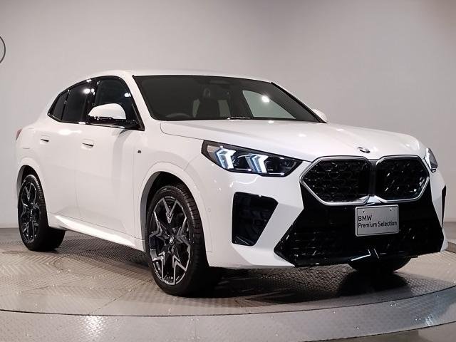 
								BMW X2 full									