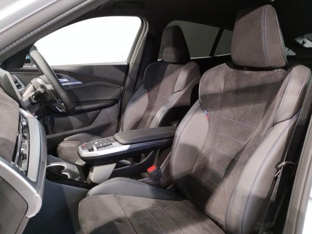 
								BMW X2 full									