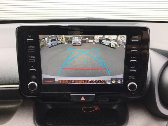 
								TOYOTA YARIS full									