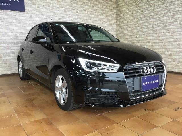 
								AUDI A1 SPORTBACK full									