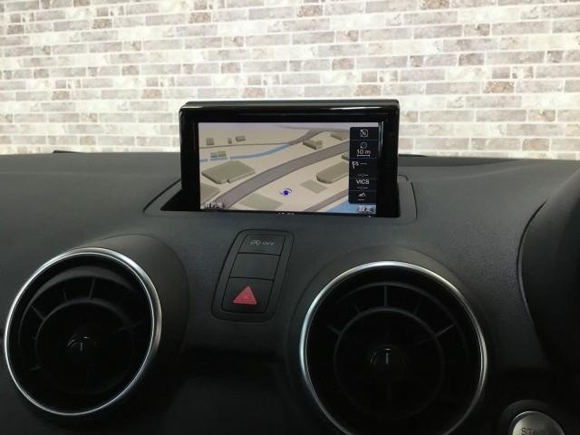 
								AUDI A1 SPORTBACK full									