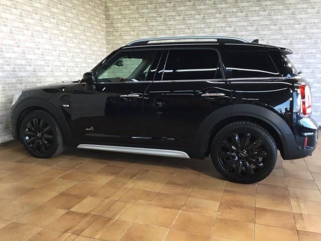 
								MINI COOPER full									