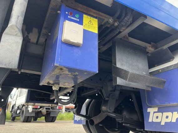 
								ISUZU ELF TRUCK full									