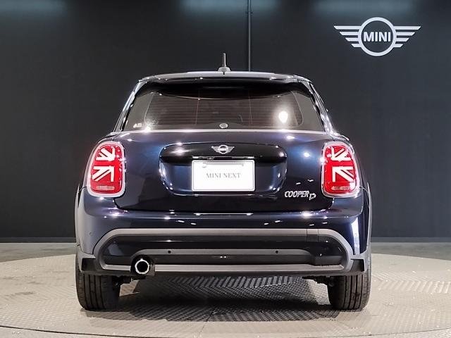 
								MINI full									