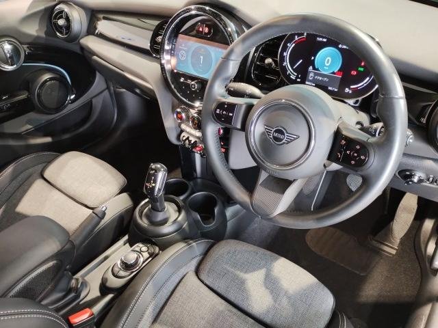 
								MINI full									