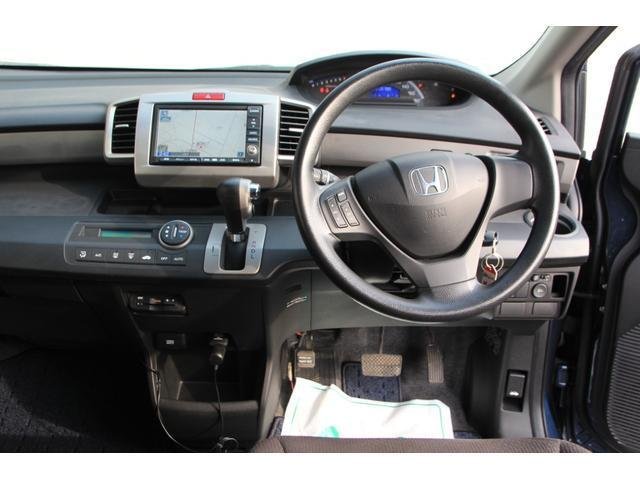 
								NISSAN X-TRAIL full									