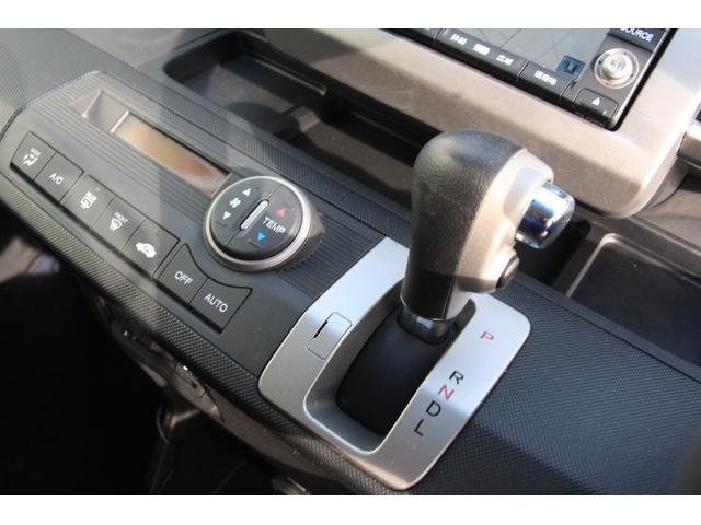 
								NISSAN X-TRAIL full									
