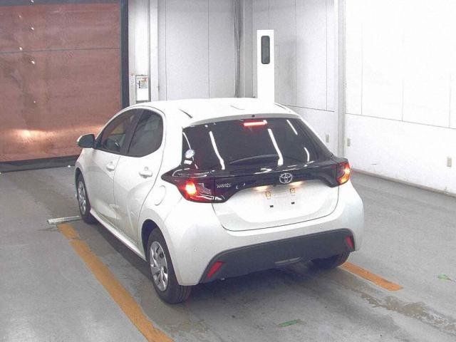 
								TOYOTA YARIS full									