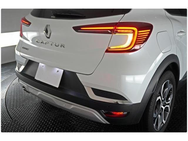 
								RENAULT RENAULT full									