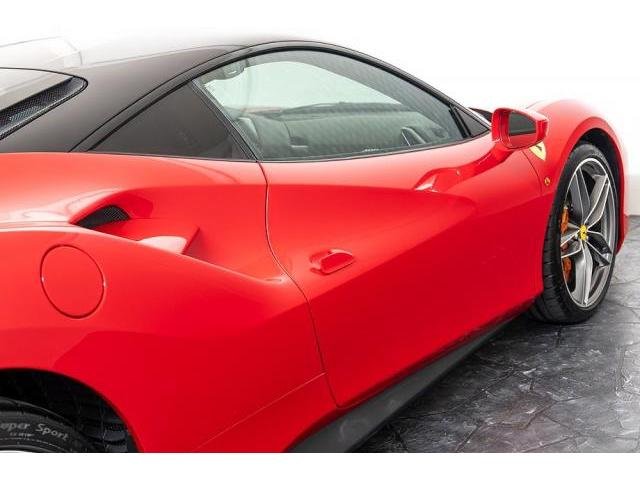 
								FERRARI SPIDER 488 full									